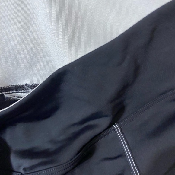 Pearl Izumi Bike Shorts size Large (IO) - Picture 8 of 14